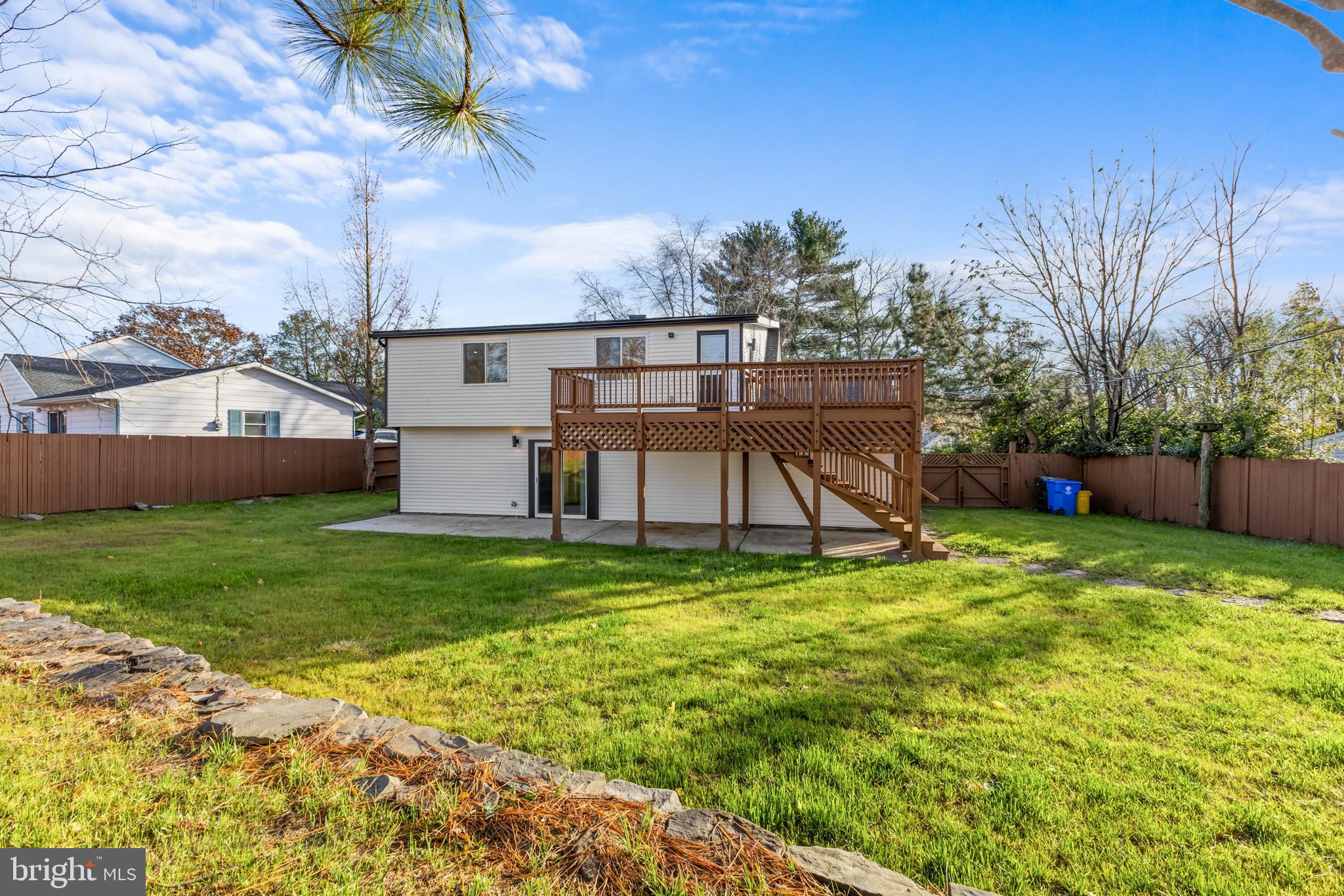 5 Perennial Lane Willingboro, NJ 08046 - Photo 45 of 52 a view of a backyard with a garden and plants