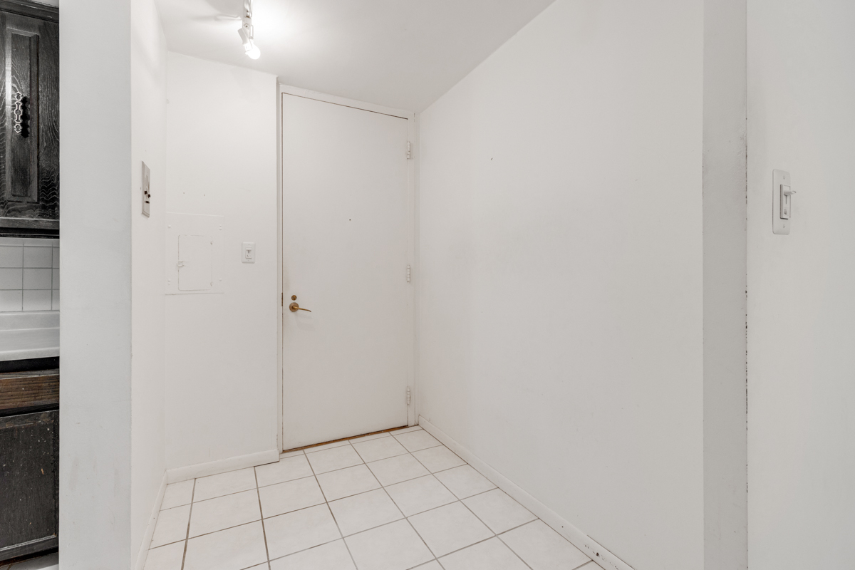 16 East Old Willow Road, Unit 202S Prospect Heights, IL 60070 - Photo 7 of 25