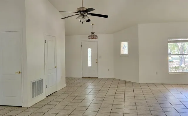 $2,700 | 2800 Hammock Grove Road, Groveland, FL 34736