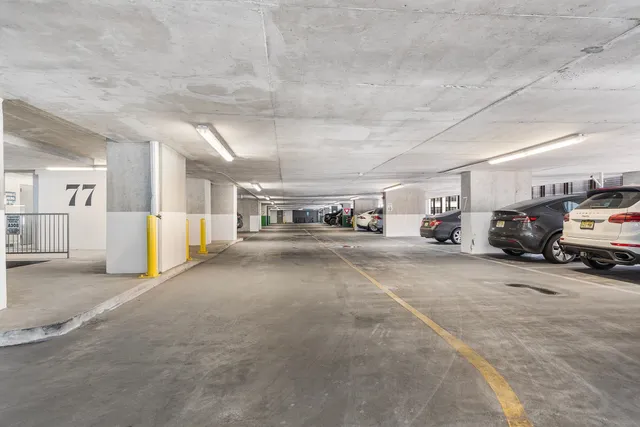 $849,000 | 77 Hudson Street, Unit 1808, Jersey City, NJ 07302