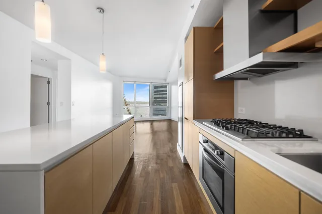 $849,000 | 77 Hudson Street, Unit 1808, Jersey City, NJ 07302