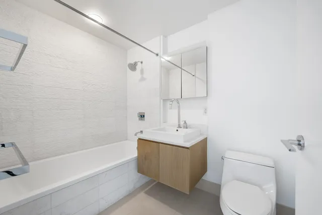 $849,000 | 77 Hudson Street, Unit 1808, Jersey City, NJ 07302