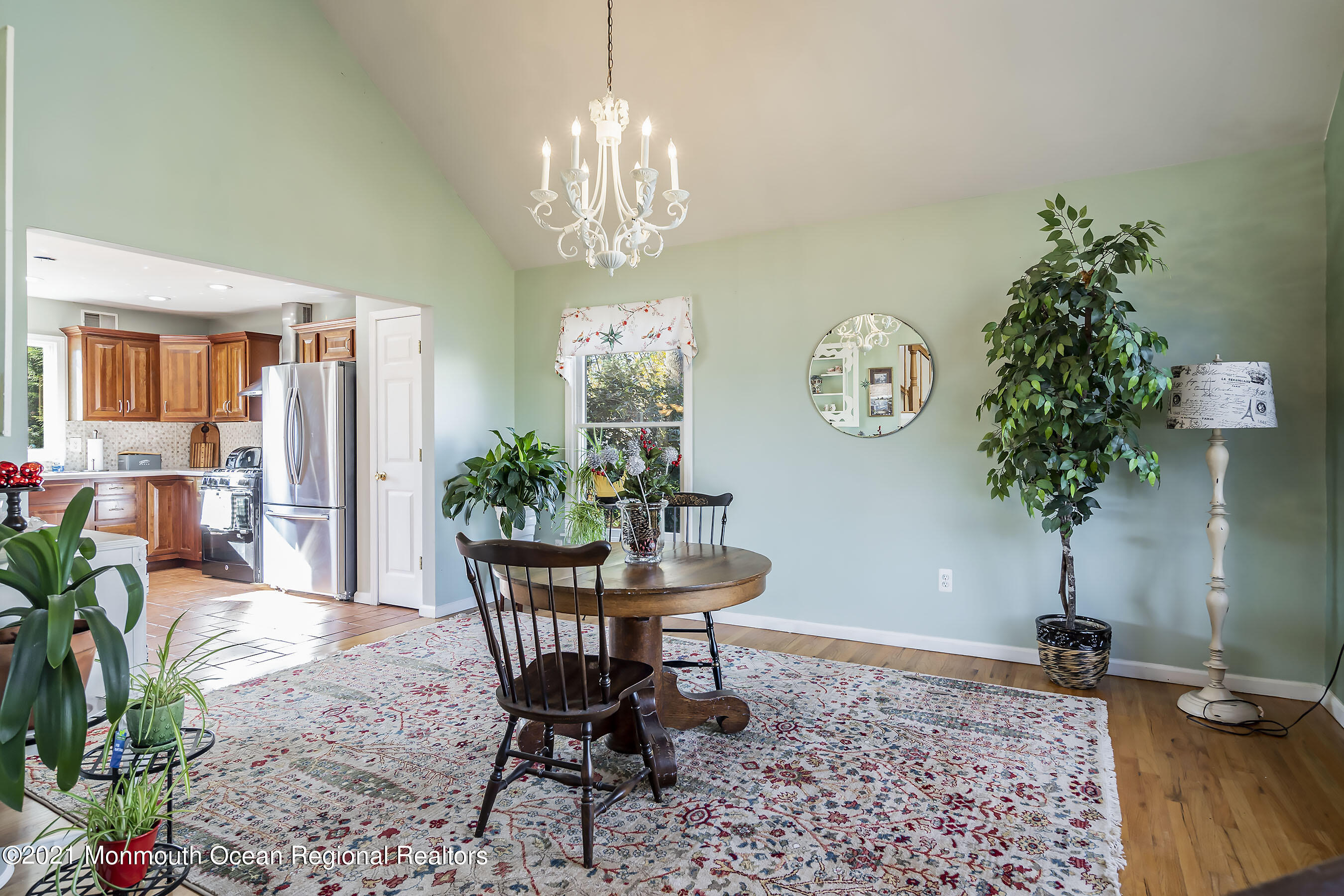 914 Ocean Road Point Pleasant, NJ 08742 - Photo 13 of 40 Dining 1