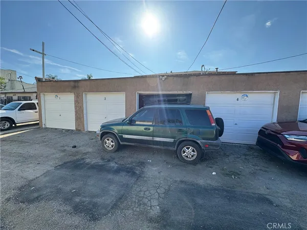 $1,850,000 | 2444 Pacific, Long Beach, CA 90806