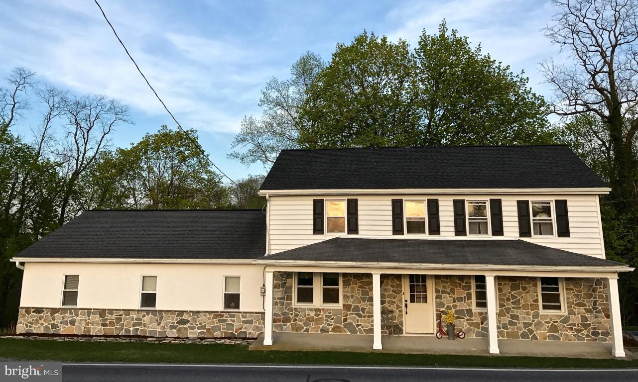 1417 Brunnerville Road Lititz, PA 17543 - Photo 3 of 38