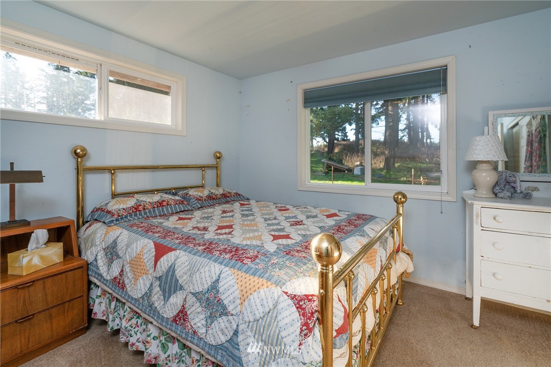437 Davis Bay Road Lopez Island, WA 98261 - Photo 21 of 25