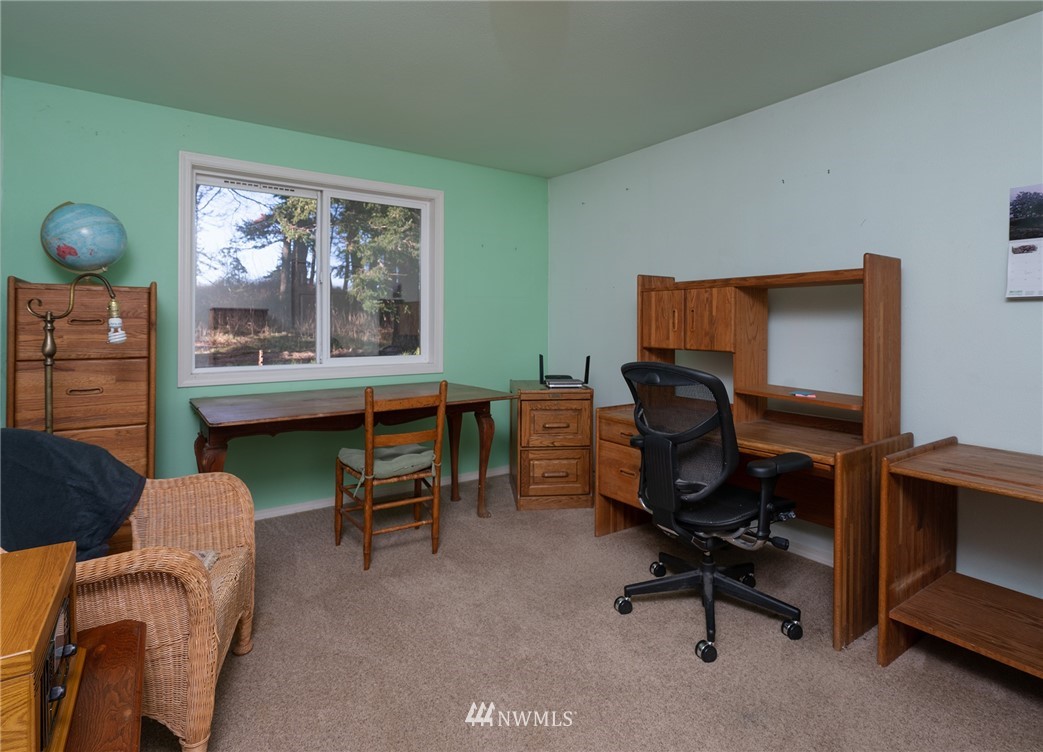 437 Davis Bay Road Lopez Island, WA 98261 - Photo 22 of 25