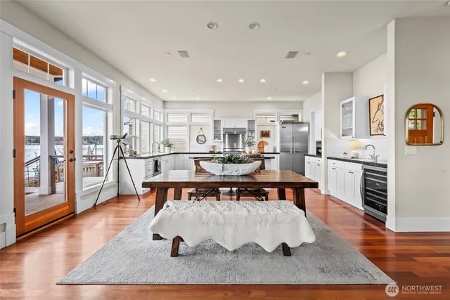 $2,595,000 | 839 Fox Drive, Fox Island, WA 98333