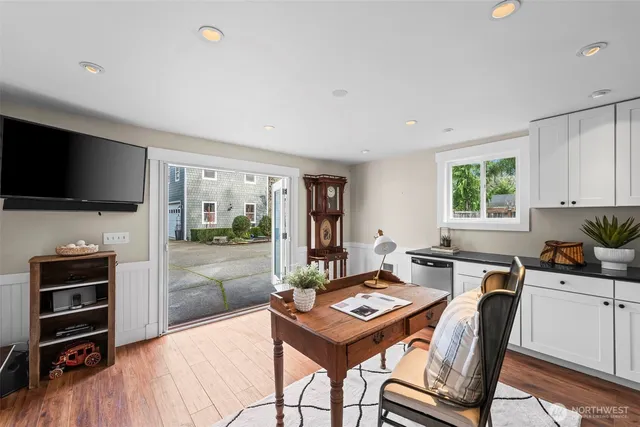 $2,595,000 | 839 Fox Drive, Fox Island, WA 98333