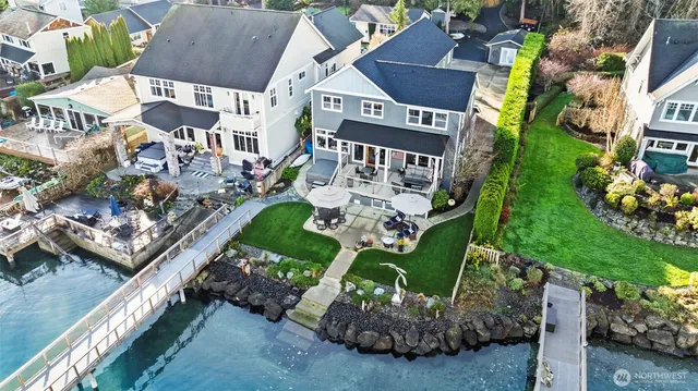 $2,595,000 | 839 Fox Drive, Fox Island, WA 98333