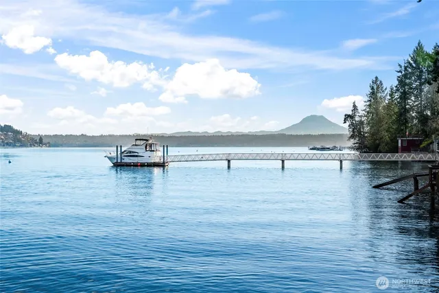 $2,595,000 | 839 Fox Drive, Fox Island, WA 98333