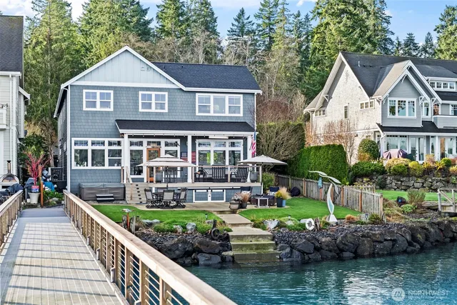 $2,595,000 | 839 Fox Drive, Fox Island, WA 98333