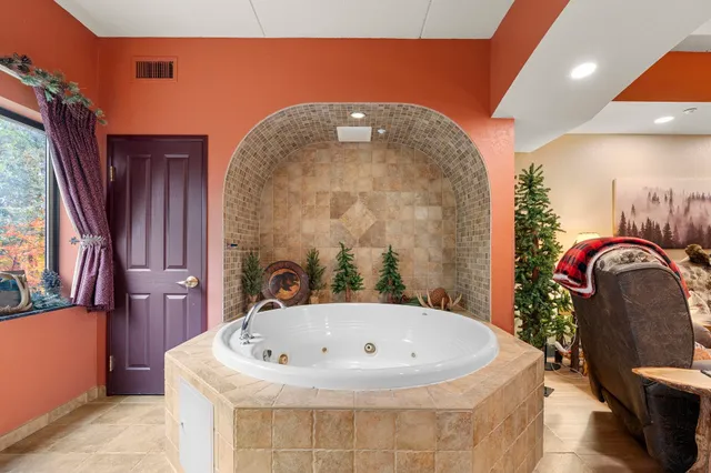 $225,000 | 2411 River Wisconsin Dells Wi 53965, Unit 2235, Wisconsin Dells, WI 53965