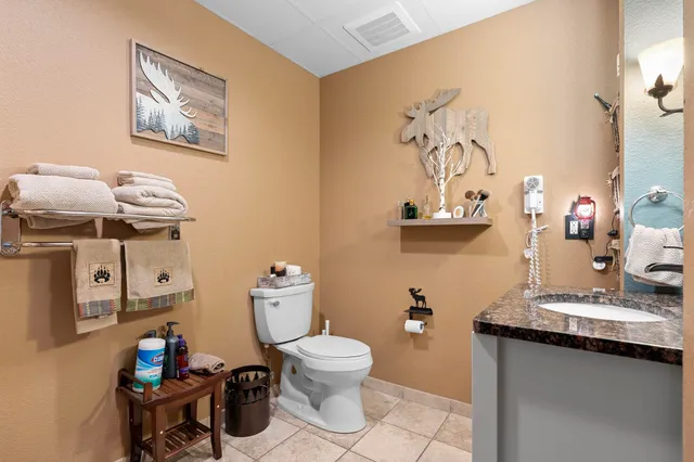 $225,000 | 2411 River Wisconsin Dells Wi 53965, Unit 2235, Wisconsin Dells, WI 53965