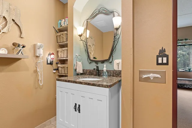 $225,000 | 2411 River Wisconsin Dells Wi 53965, Unit 2235, Wisconsin Dells, WI 53965