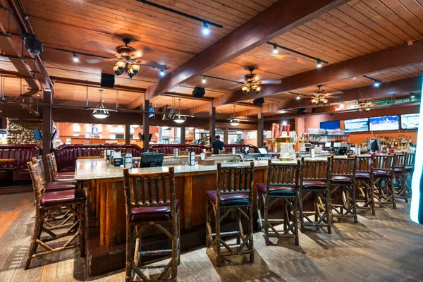 $225,000 | 2411 River Wisconsin Dells Wi 53965, Unit 2235, Wisconsin Dells, WI 53965