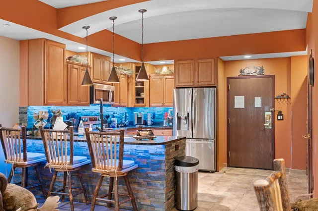 $225,000 | 2411 River Wisconsin Dells Wi 53965, Unit 2235, Wisconsin Dells, WI 53965