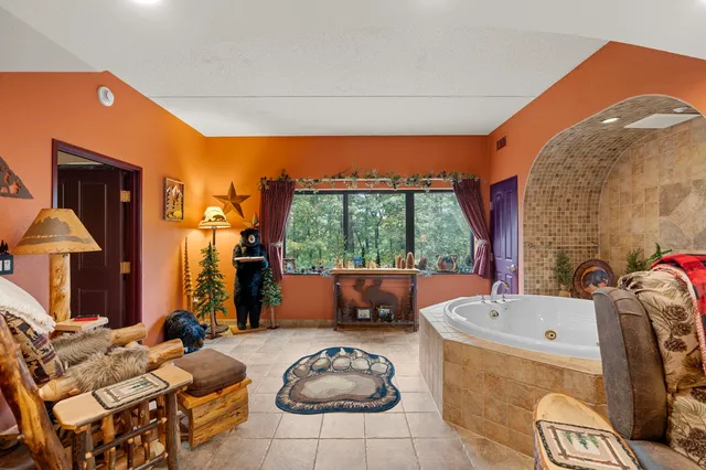 $225,000 | 2411 River Wisconsin Dells Wi 53965, Unit 2235, Wisconsin Dells, WI 53965