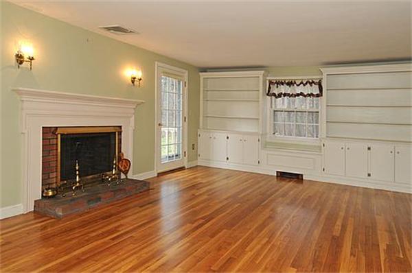 59 Willowdale Road Topsfield, MA 01983 - Photo 6 of 18 Gallery Image 6