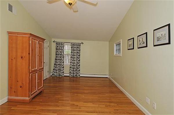 59 Willowdale Road Topsfield, MA 01983 - Photo 9 of 18 Gallery Image 9