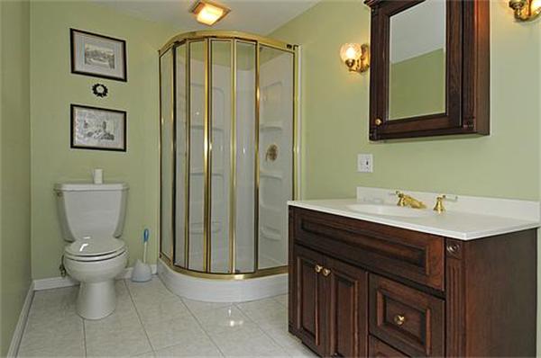 59 Willowdale Road Topsfield, MA 01983 - Photo 10 of 18 Gallery Image 10