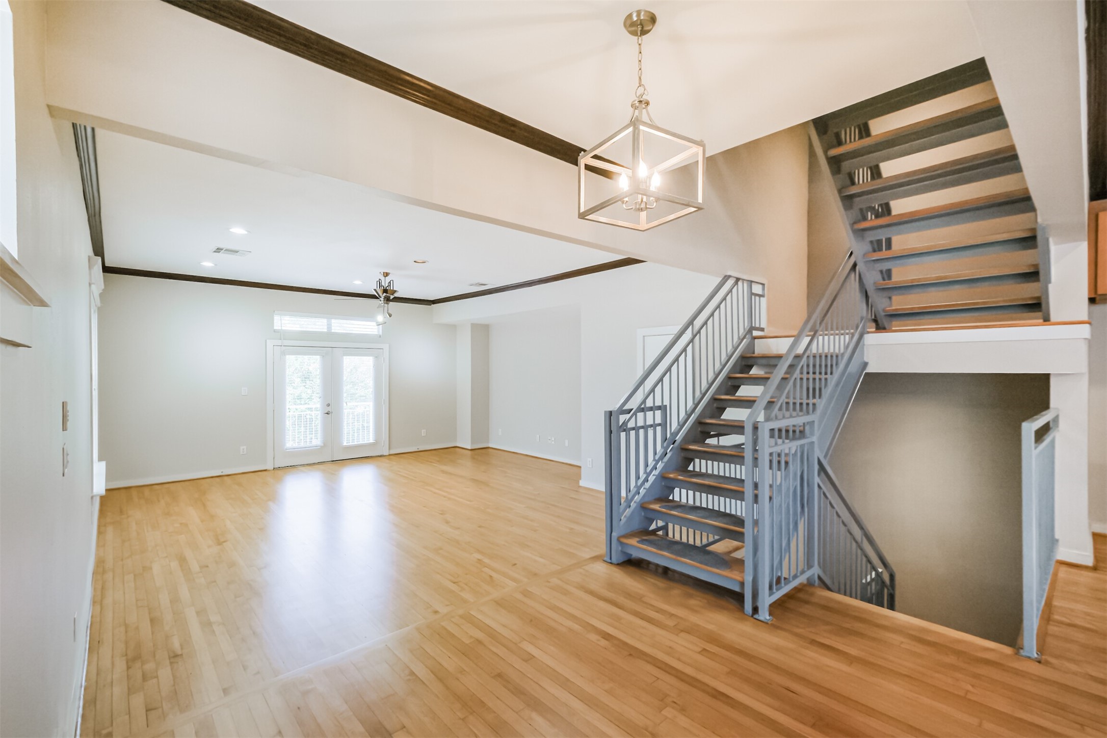 2364 Arlington Street Houston, TX 77008 - Photo 16 of 45 a view of entryway and hall with wooden floor