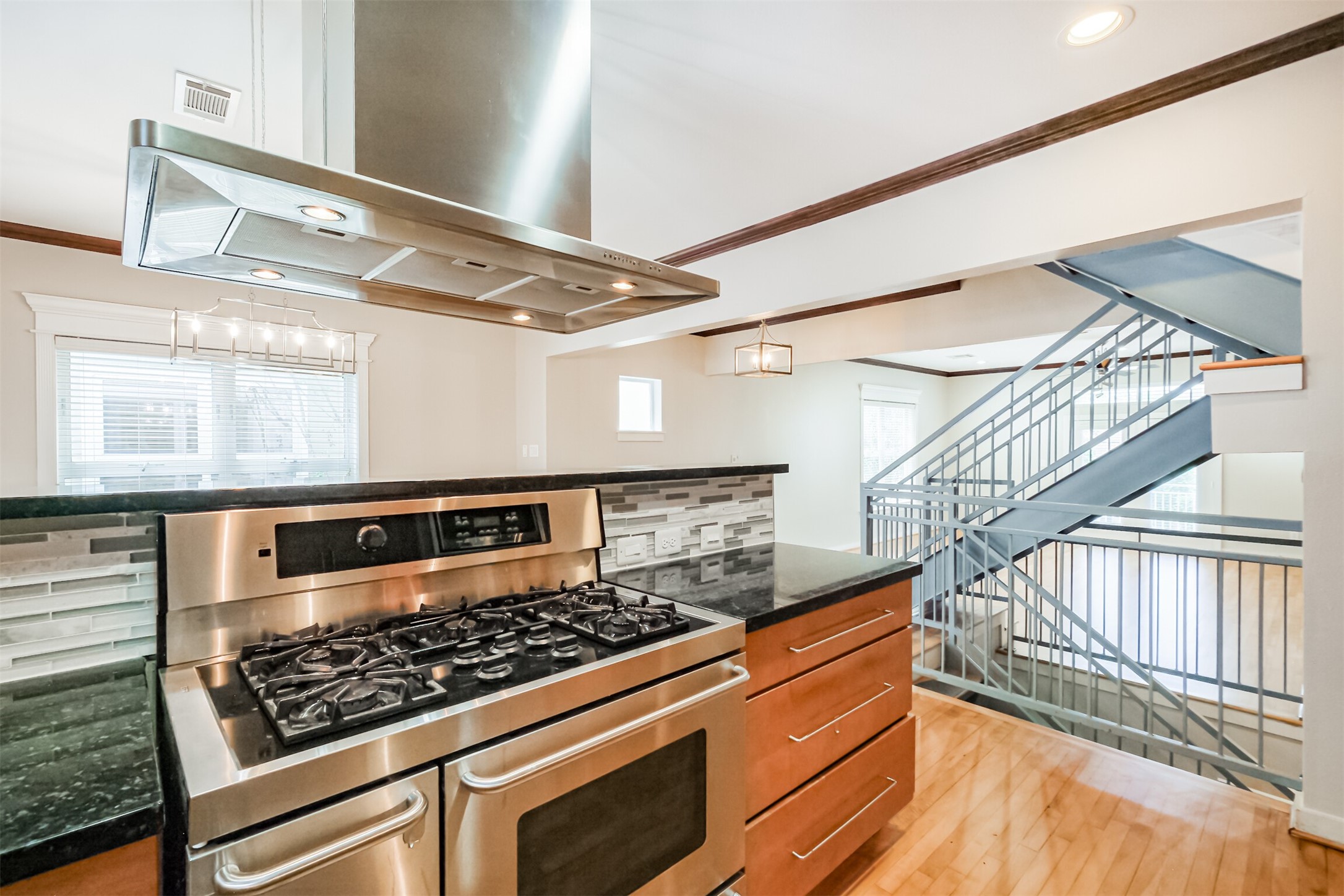 2364 Arlington Street Houston, TX 77008 - Photo 23 of 45 a view of entryway and kitchen