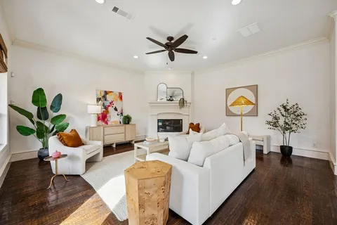 $1,200,000 | 6232 Martel Avenue, Dallas, TX 75214