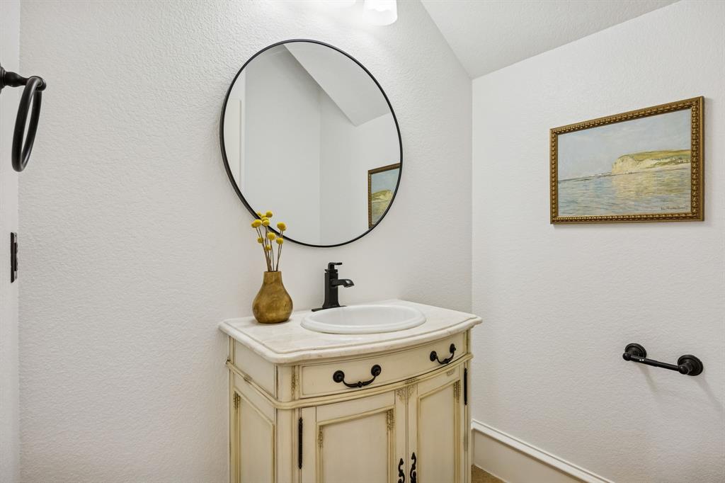 6232 Martel Avenue Dallas, TX 75214 - Photo 12 of 32