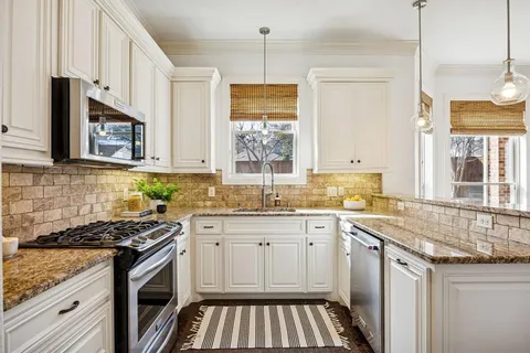 $1,200,000 | 6232 Martel Avenue, Dallas, TX 75214