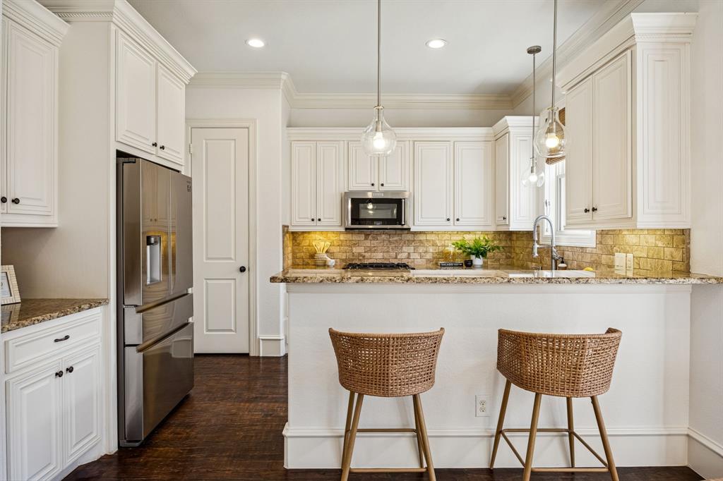 6232 Martel Avenue Dallas, TX 75214 - Photo 6 of 32