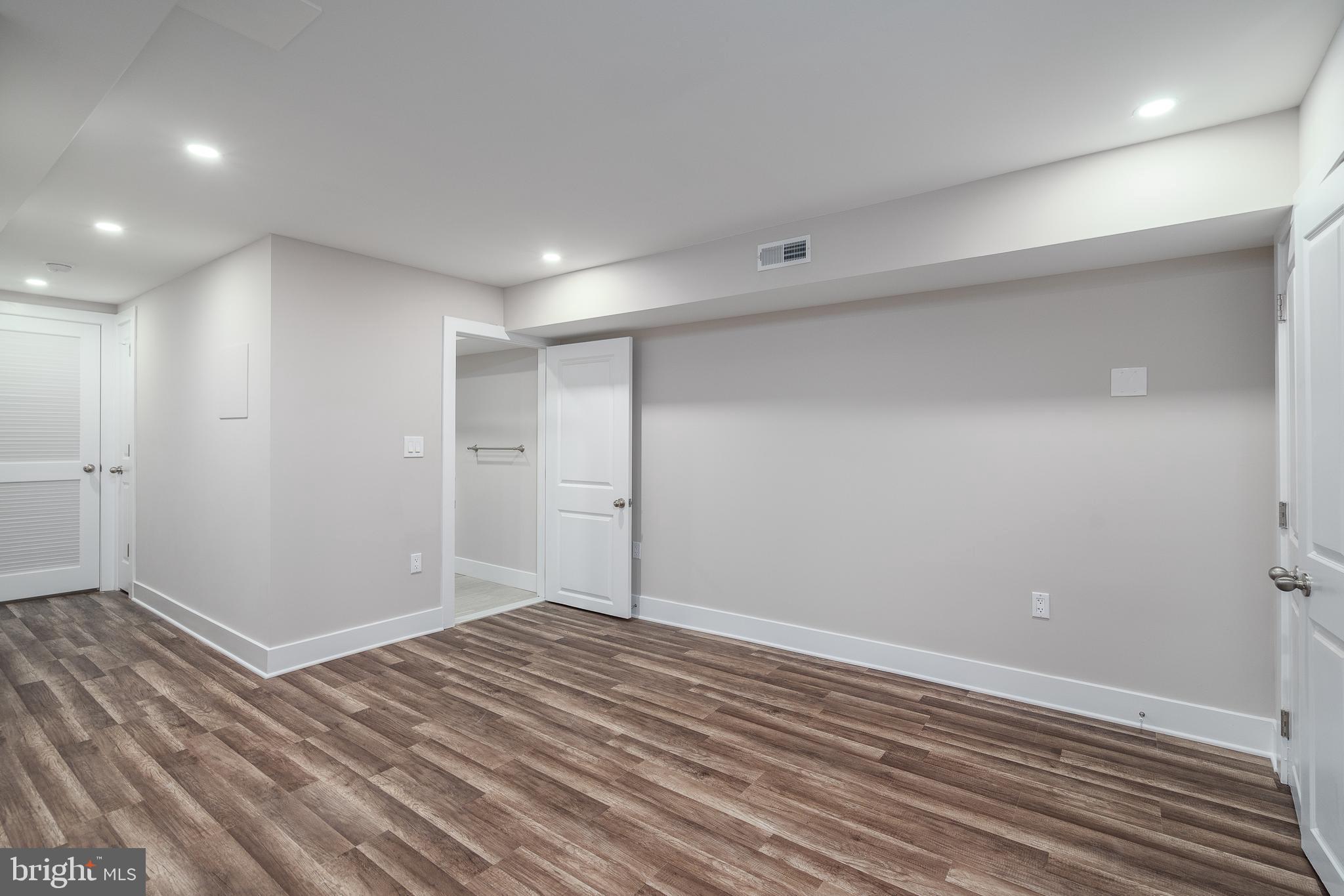 632 Tasker Street Philadelphia, PA 19148 - Photo 15 of 36