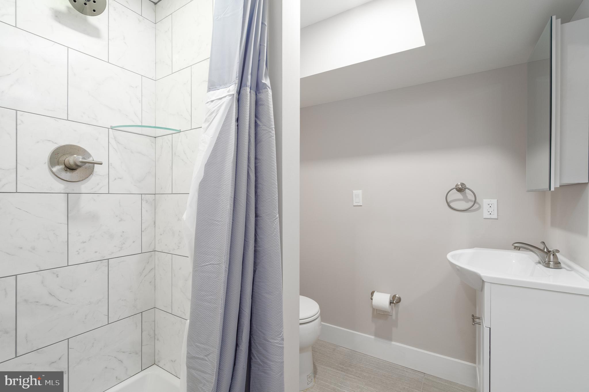 632 Tasker Street Philadelphia, PA 19148 - Photo 17 of 36