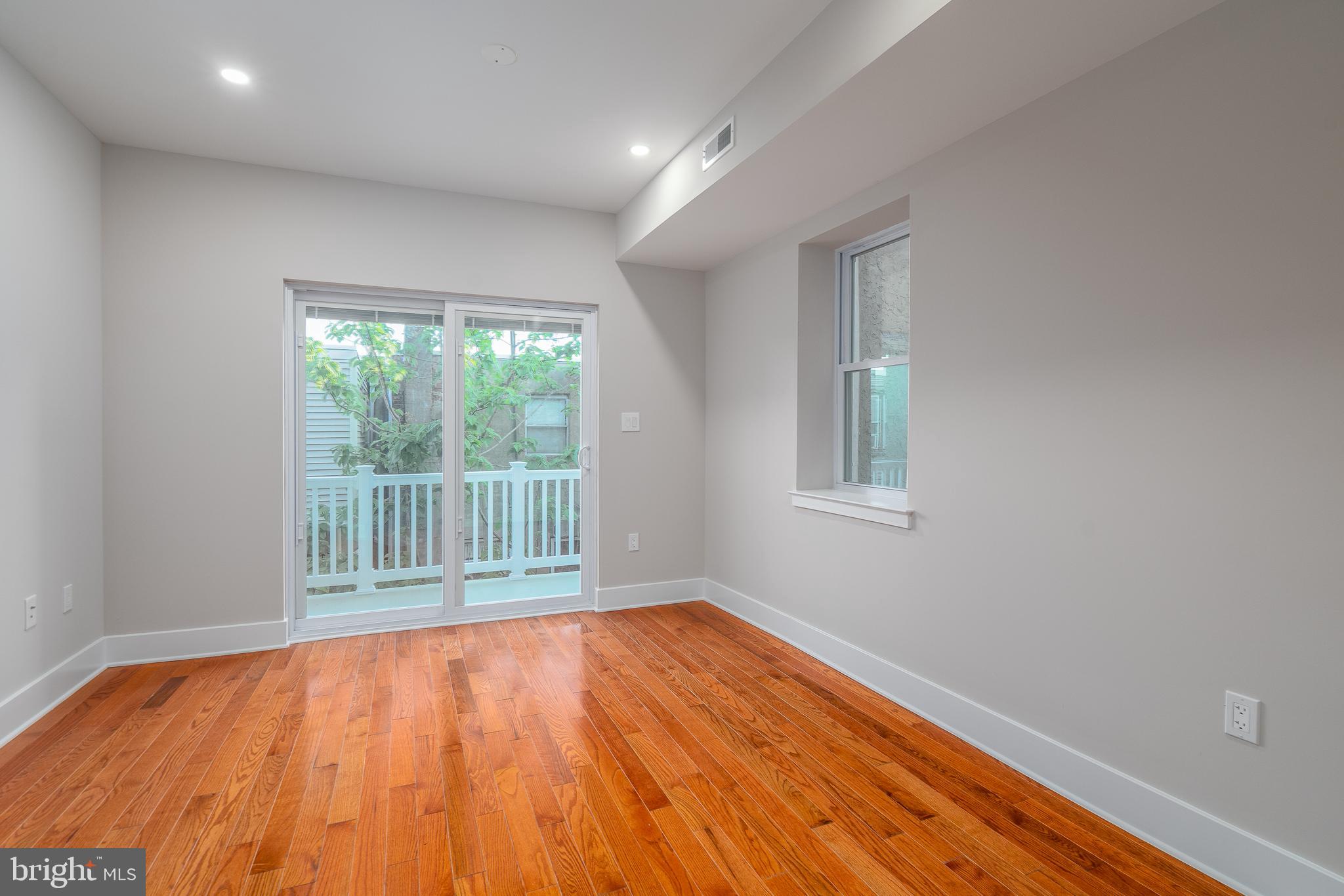 632 Tasker Street Philadelphia, PA 19148 - Photo 24 of 36