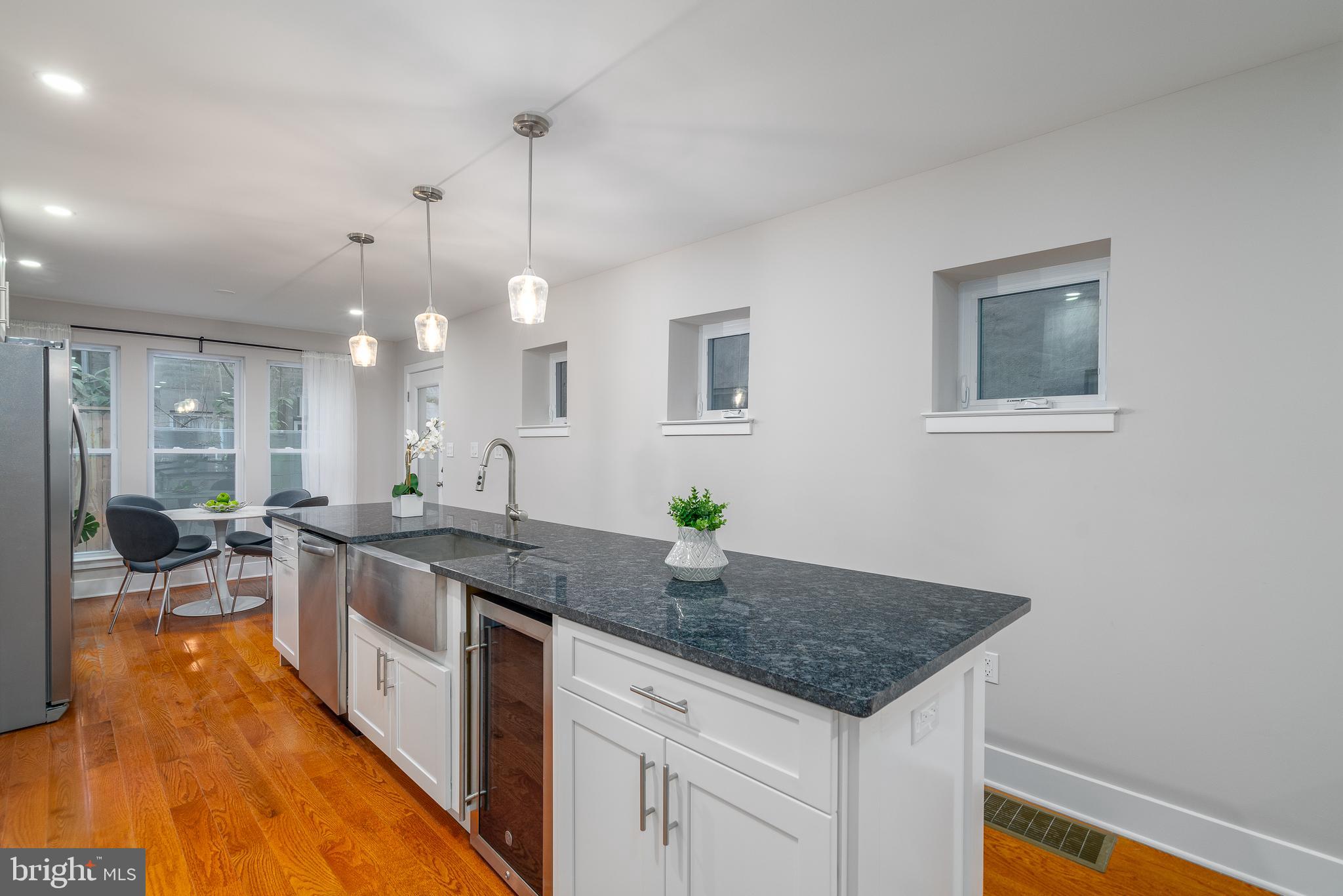 632 Tasker Street Philadelphia, PA 19148 - Photo 9 of 36