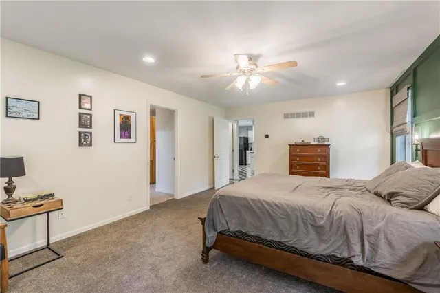 $289,900 | 2906 Northeast Russell Rd., Kansas City, MO 64117