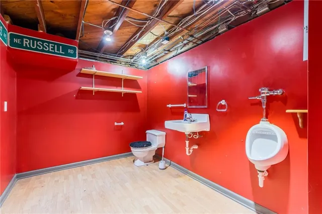 $289,900 | 2906 Northeast Russell Rd., Kansas City, MO 64117