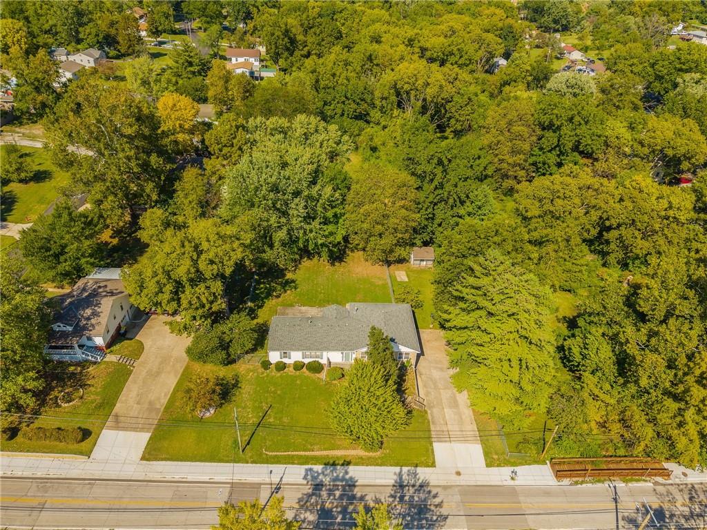 2906 Northeast Russell Rd. Kansas City, MO 64117 - Photo 32 of 34