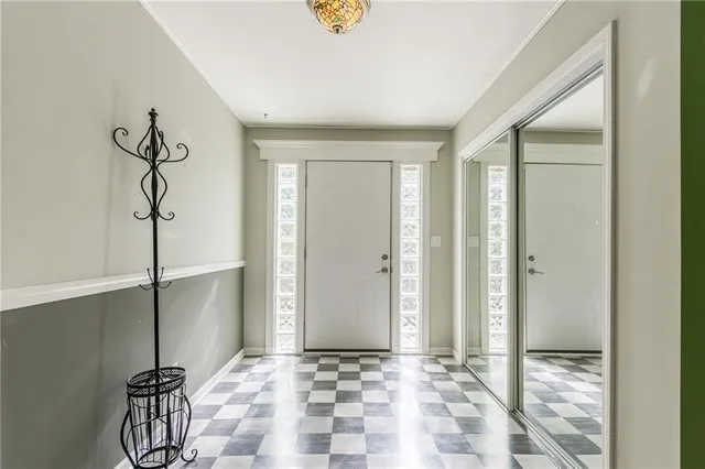 $289,900 | 2906 Northeast Russell Rd., Kansas City, MO 64117