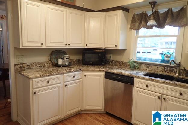 702 Country Club Road Sylacauga, AL 35150 - Photo 9 of 34