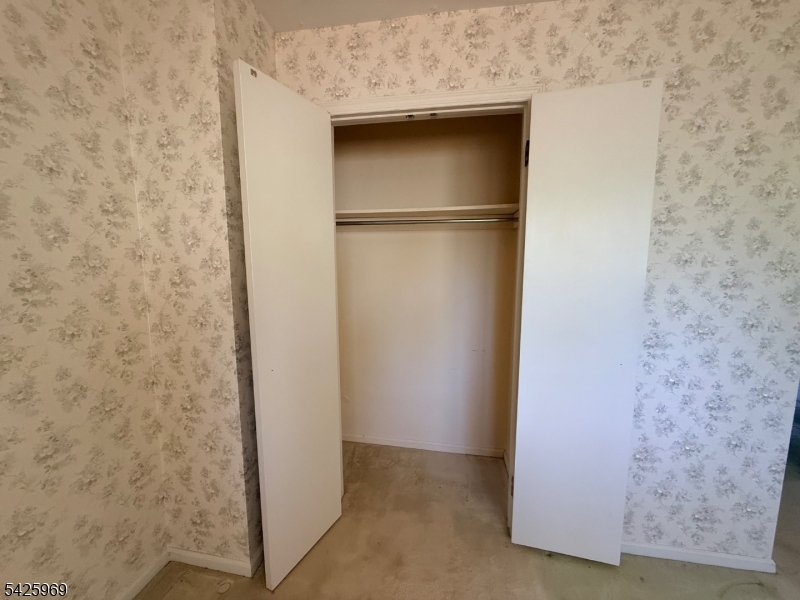 3 MacMillan Court Mahwah, NJ 07430 - Photo 24 of 48