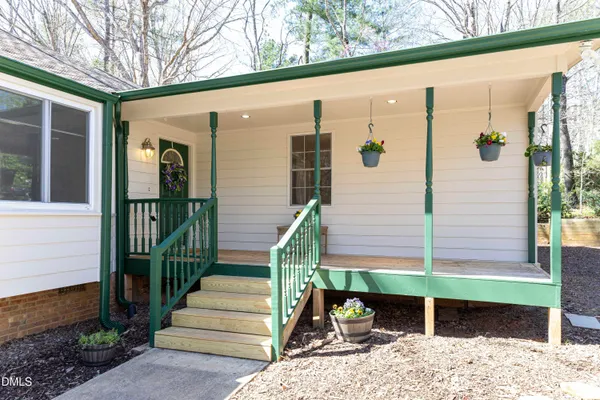 $450,000 | 4013 St Edmunds Lane, Apex, NC 27539