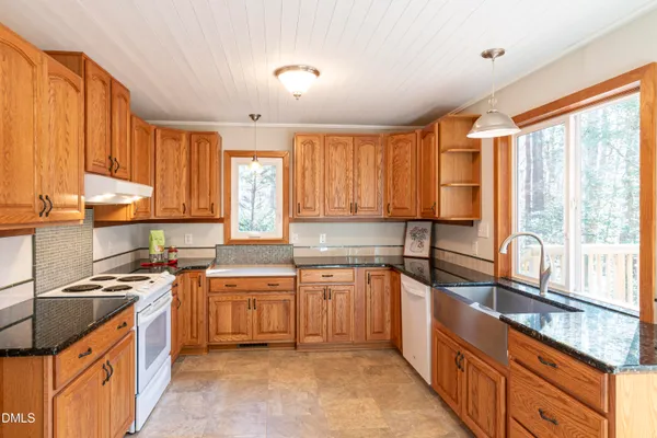 $450,000 | 4013 St Edmunds Lane, Apex, NC 27539