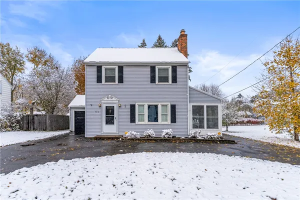 $230,000 | 750 Hinchey Road, Gates, NY 14624
