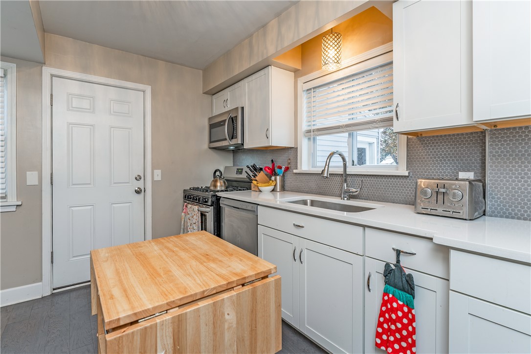 750 Hinchey Road Gates, NY 14624 - Photo 12 of 24 kitchen