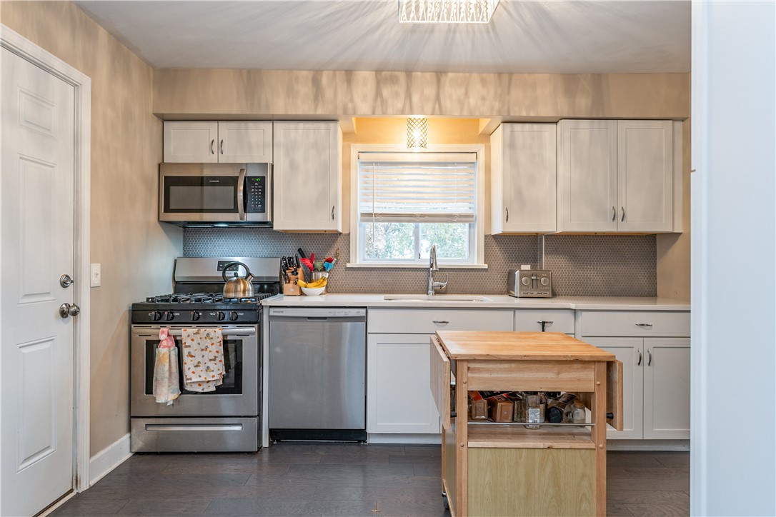 750 Hinchey Road Gates, NY 14624 - Photo 13 of 24 kitchen