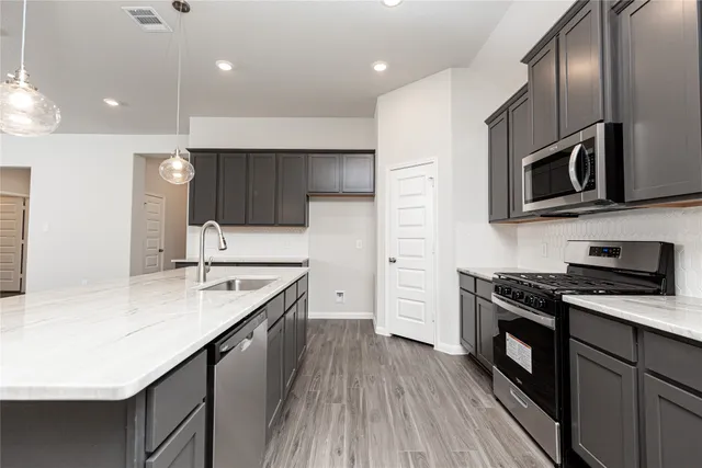 $299,990 | 3020 Bristlegrass Street, Brookshire, TX 77423