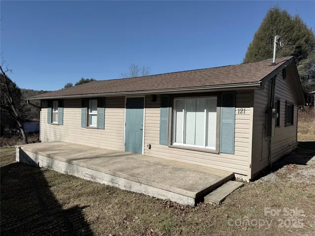 $265,000 | 121 Tom McKinney Drive, Brevard, NC 28712