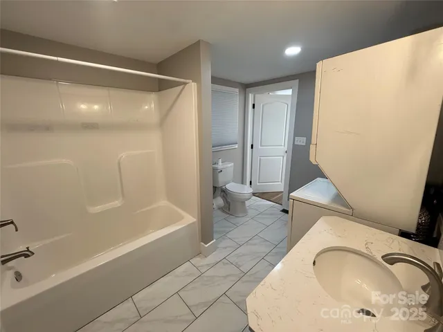 $265,000 | 121 Tom McKinney Drive, Brevard, NC 28712