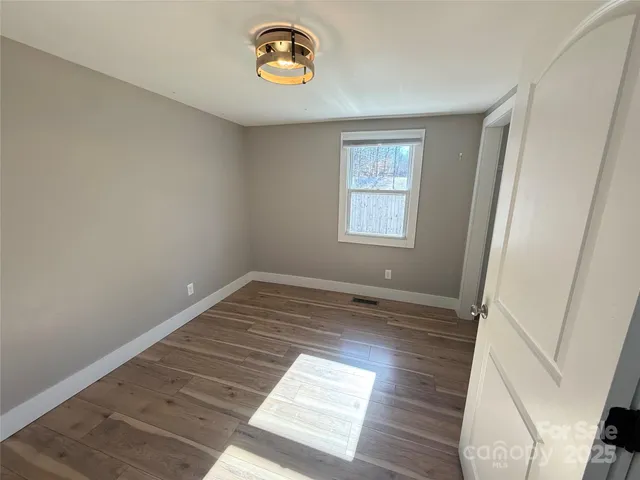 $265,000 | 121 Tom McKinney Drive, Brevard, NC 28712